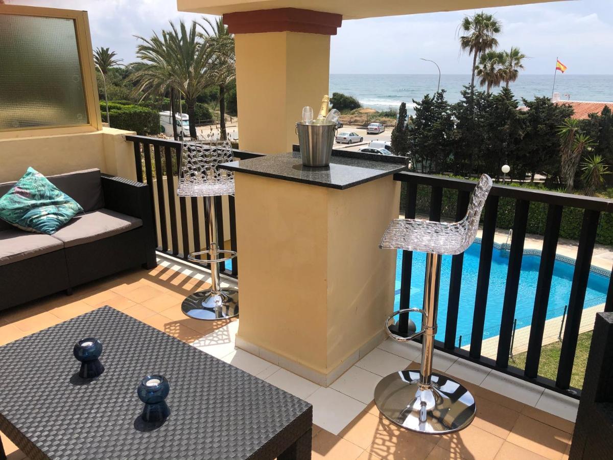 Beachfront Apartment - Sea Views - Marbella Exteriér fotografie