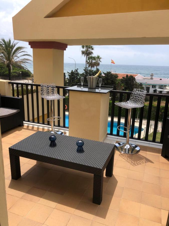 Beachfront Apartment - Sea Views - Marbella Exteriér fotografie